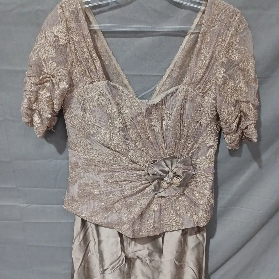 JOHN CHARLES RUCHED FLORAL MESH DRESS IN BROWN - UK 10