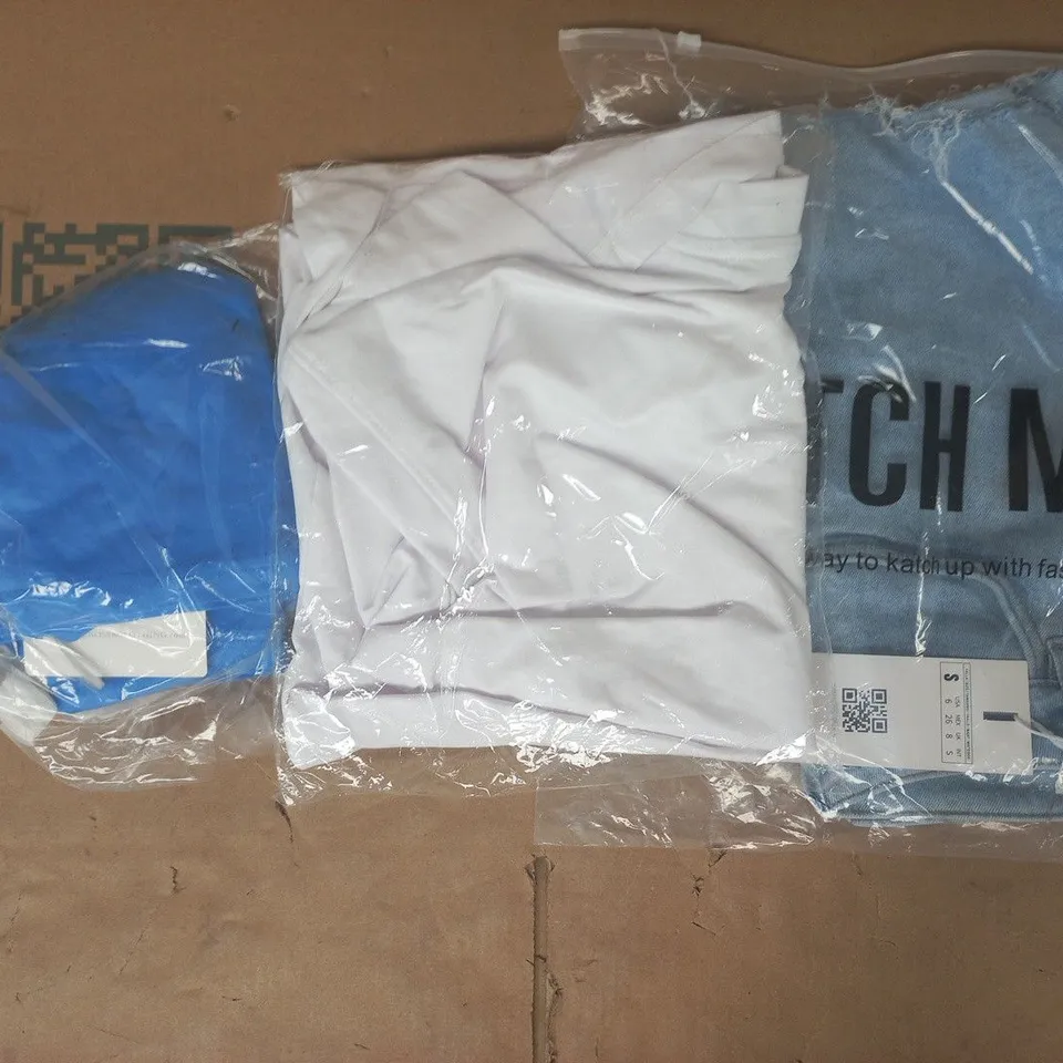 APPROXIMATELY 20 ASSORTED CLOTHING AND FASHION PRODUCTS IN VARIOUS STYLES AND SIZES - COLLECTION ONLY