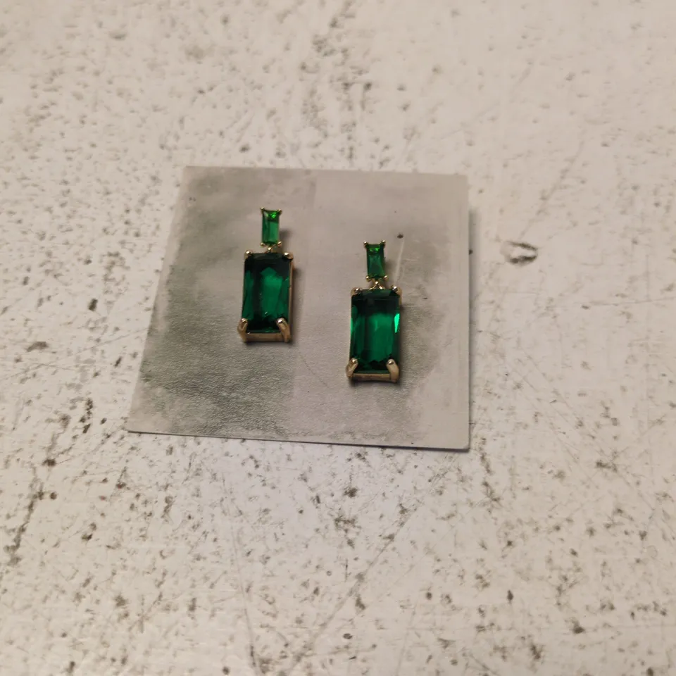 SILK PURSE SOW'S EAR - EMERALD-CUT GREEN GEMSTONE EARRINGS IN GOLD-TONE METAL