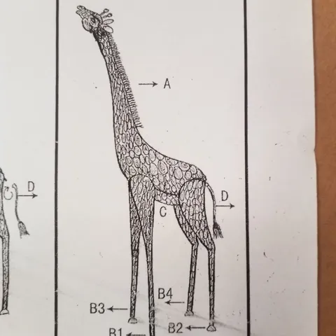BRAND NEW BOXED HOMESDIRECT365 SMALL OUTDOOR GIRAFFE