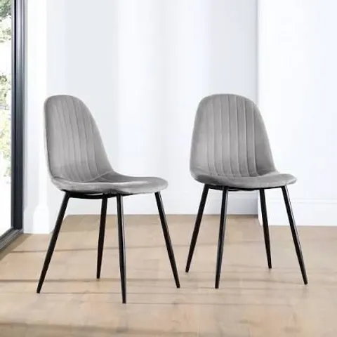 BOXED BROOKLYN LIGHT GREY BOUCLE FABRIC DINING CHAIR - BLACK LEGS