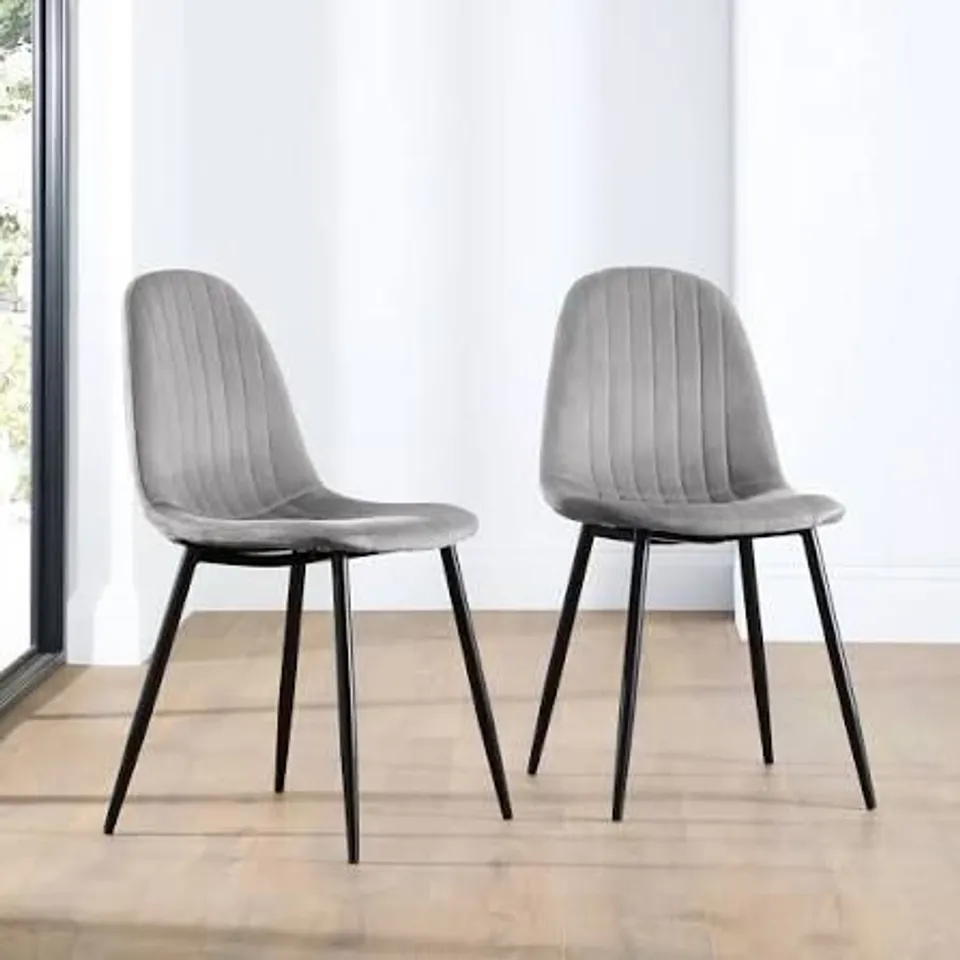 BOXED BROOKLYN LIGHT GREY BOUCLE FABRIC DINING CHAIR - BLACK LEGS