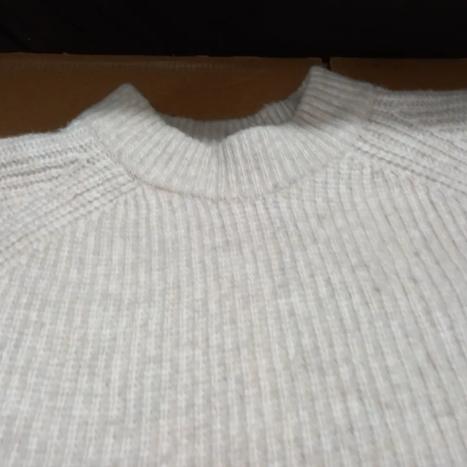 H&M KNITTED LONGLINE JUMPER - EUR L
