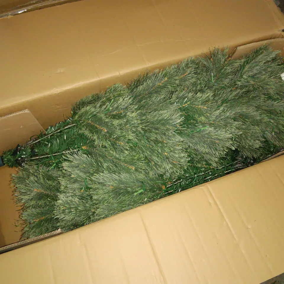 BOXED 7.5FT PRE-LIT SLIM CASHMERE CHRISTMAS TREE 