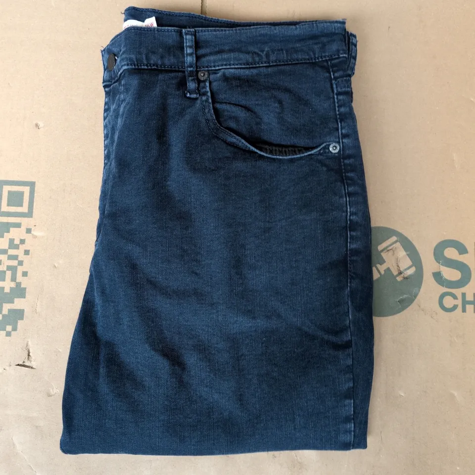 LEVIS MILE HIGH SUPER SKINNY JEANS IN BLUE SIZE 18W