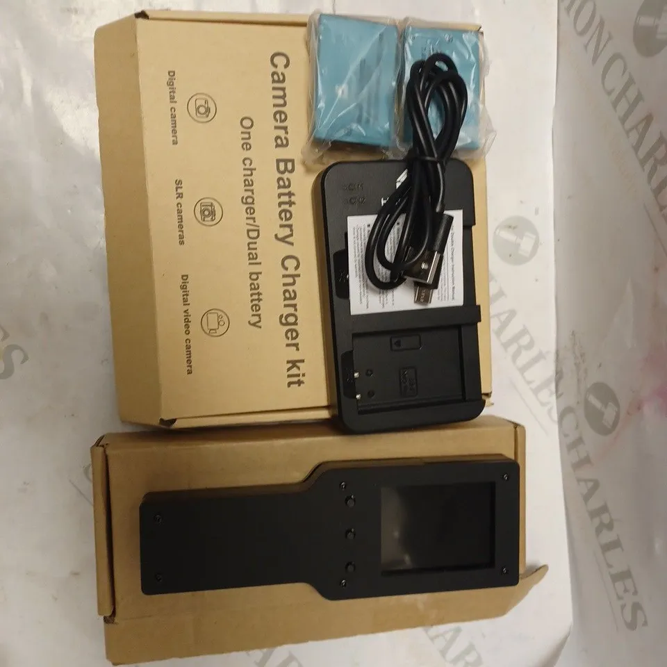 LOT OF TWO TO INCLUDE CAMERA BATTERY CHARGER KIT AND INFRARED THERMAL IMAGER