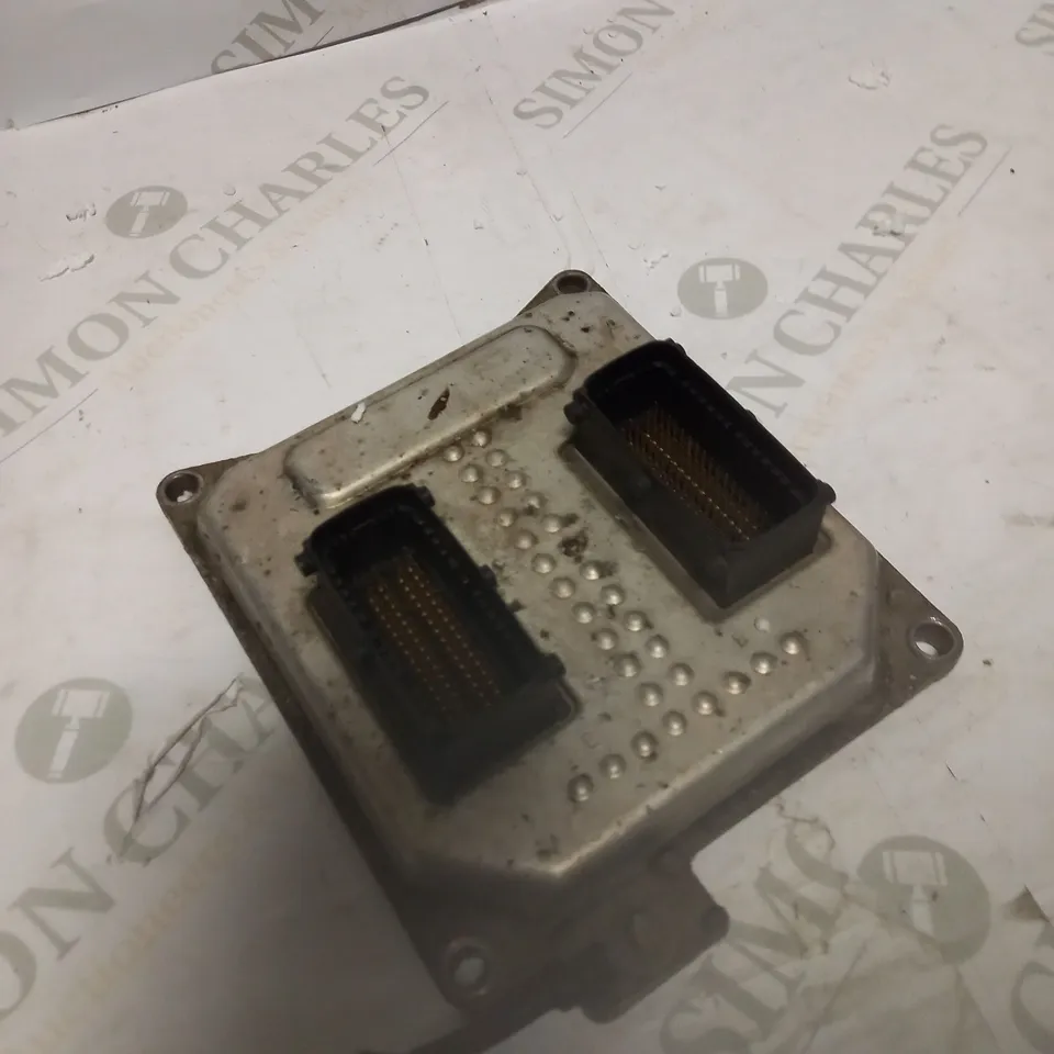ENGINE CONTROLL UNIT FOR OPEL ASTRA 
