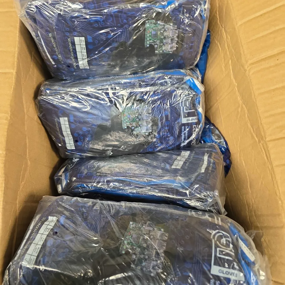 APPROXIMATELY 50 PAIRS OF SUPERTOUCH ELECTRON-B KNITTED GLOVES - 2XL