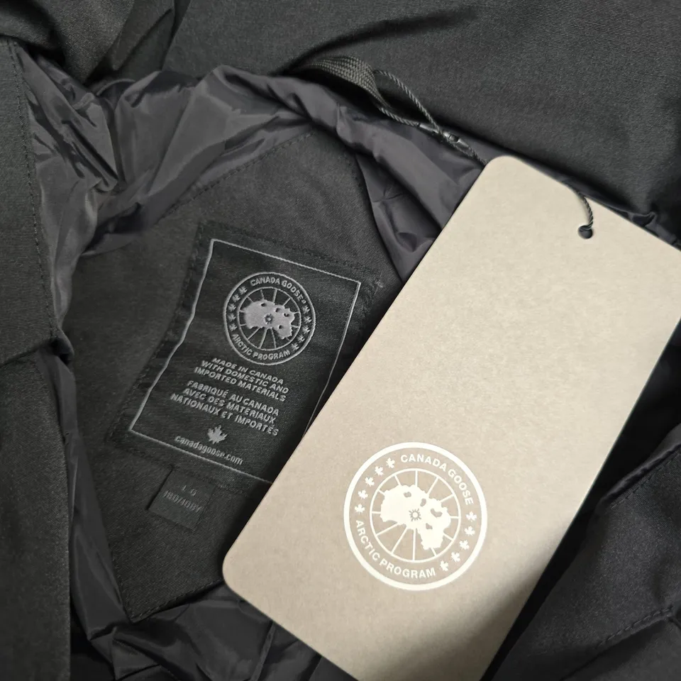 CANADA GOOSE WYNDHAM PARKA – MEN’S – BLACK – UK LARGE (L/G)