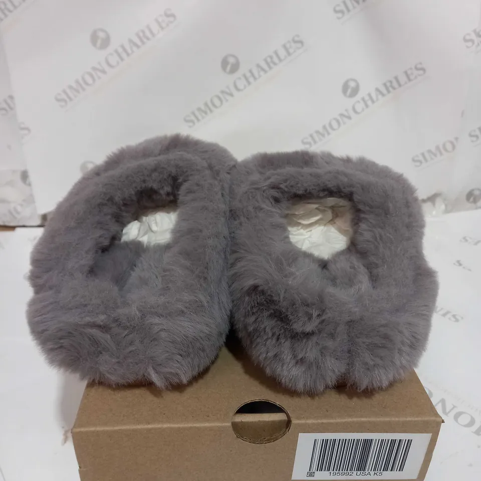 PILTON HOME GREY SUEDE UK 5 