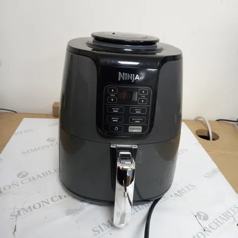 NINJA AIR FRYER 3.8L AF100UK