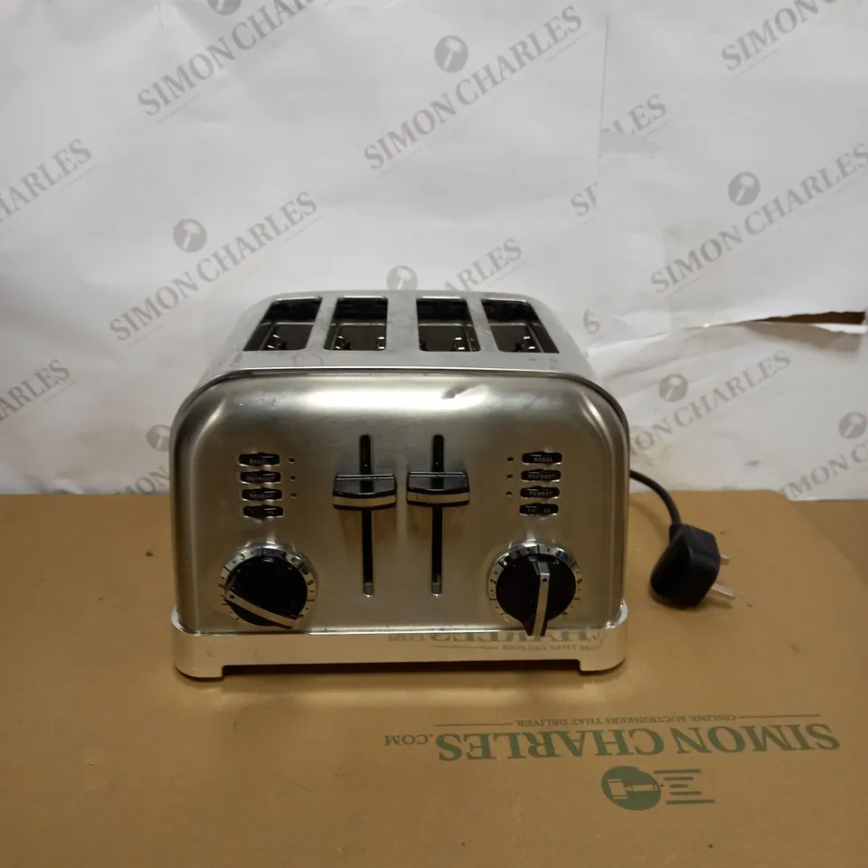 CUISINART SIGNATURE COLLECTION 4-SLOT TOASTER 