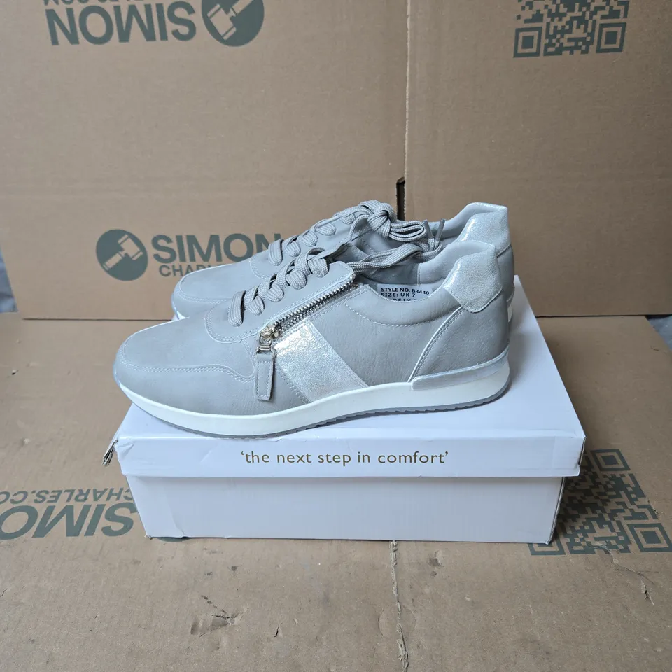 DR KELLER MARTINA GREY/WHITE TRAINERS BOXED SIZE 7