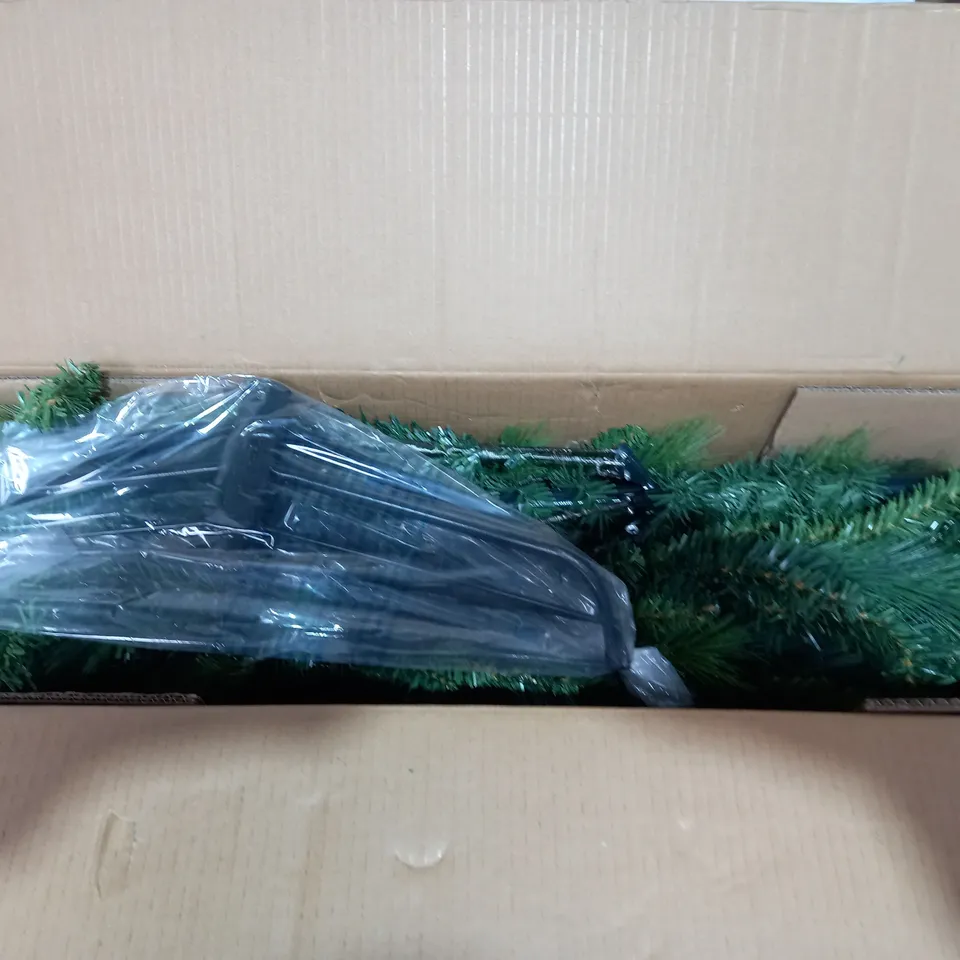 BOXED 6FT CANNOCK GREAT VALUE TREE RRP £49.99