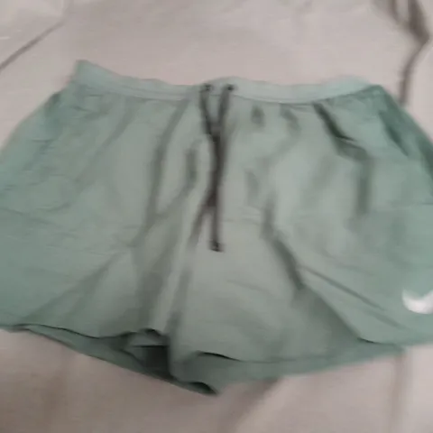 NIKE RUNNING DARK GREEN SHORTS - MEDIUM