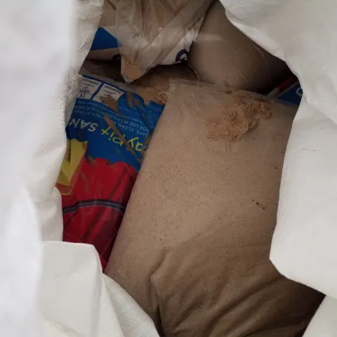 PALLET CONTAINING BAGS OF PLAY SAND 
