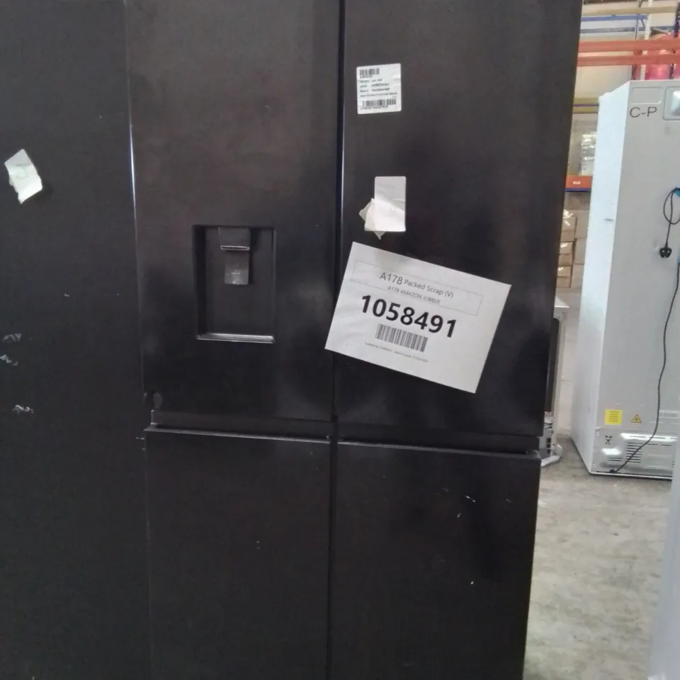 HISENSE FREESTANDING CROSSDOOR FRIDGE FREEZER IN BLACK - (RQ560N4WBF)