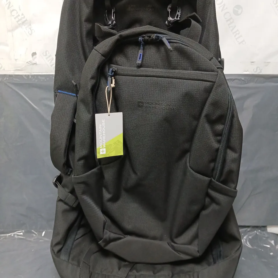 MOUNTAIN WAREHOUSE VOYAGER RUCKSACK IN BLACK 