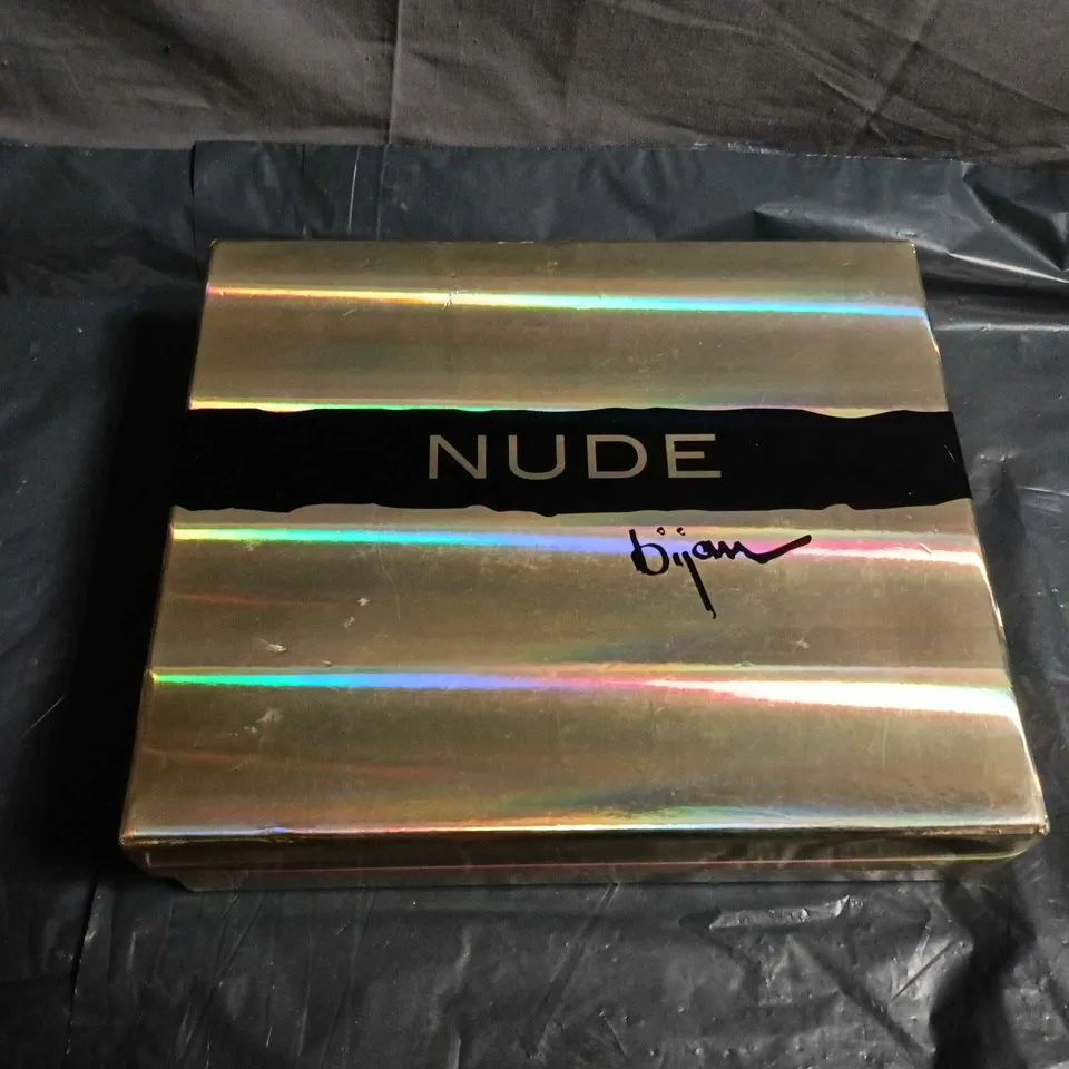 NUDE INTIMATE WELLNESS GIFT SET