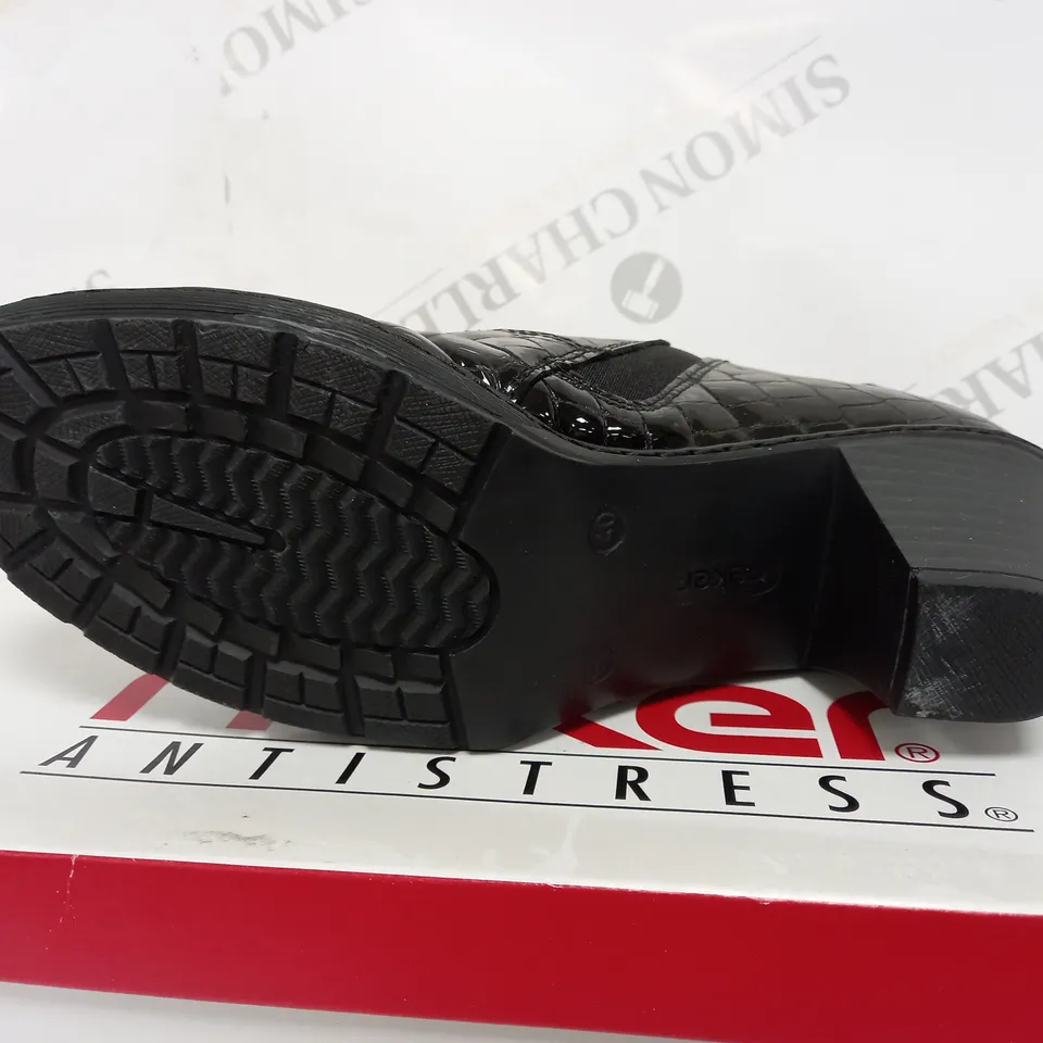 BOXED RIEKER LOW HEELED SHOE BOOTS, BLACK CROC - SIZE 6.5