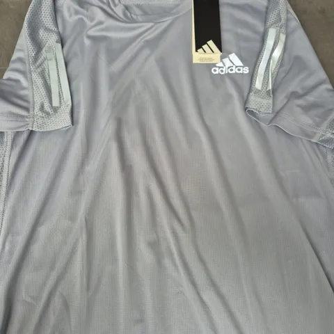 ADIDAS OWN THE RUN TEE – GREY TRAINING T-SHIRT UK SIZE LARGE