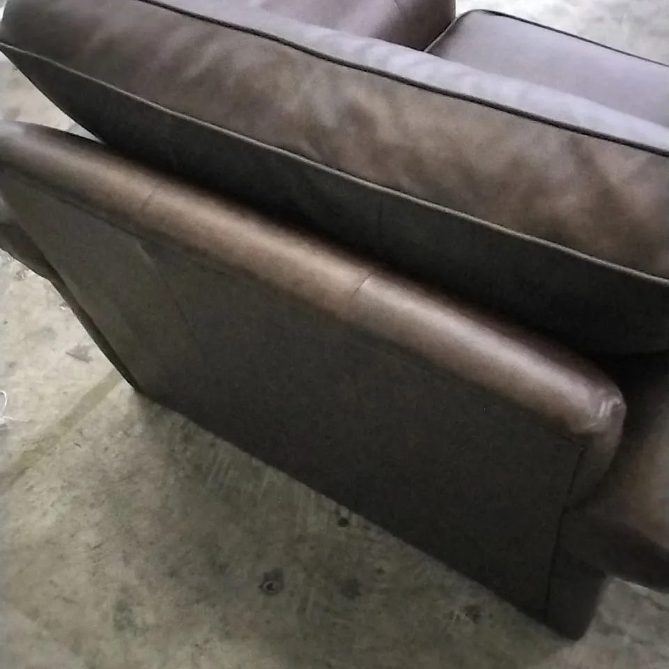 QUALITY DESIGNER LOUNGE CO ARMCHAIR IN CHOCOLATE BROWN LEATHER