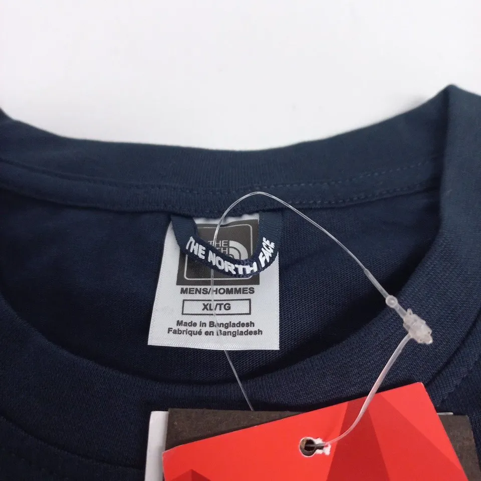 UK XL THE NORTH FACE MEN’S T-SHIRT – NAVY