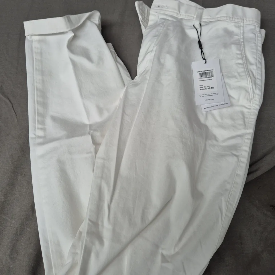 REISS PITCH-WASHED SLIM FIT PANTS IN WHITE - 32 INCH