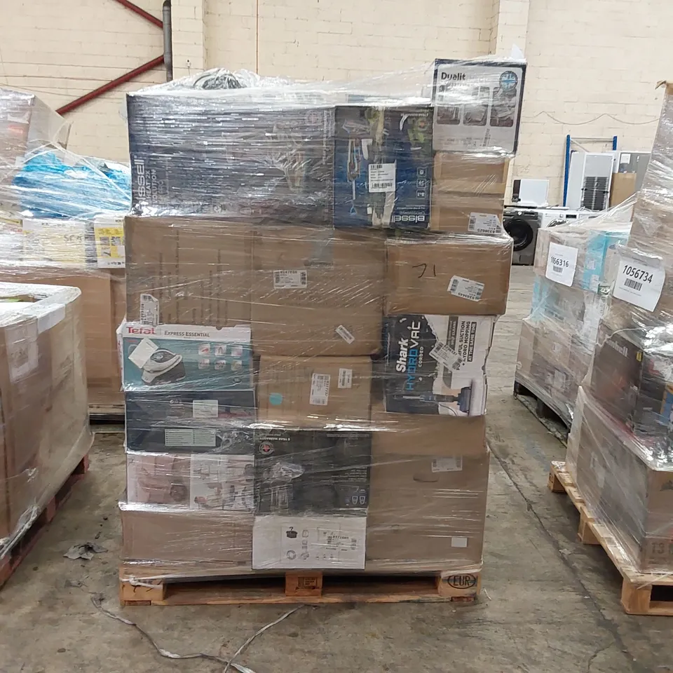 PALLET OF APPROXIMATELY 36 UNPROCESSED RAW RETURN HOUSEHOLD AND ELECTRICAL GOODS TO INCLUDE;