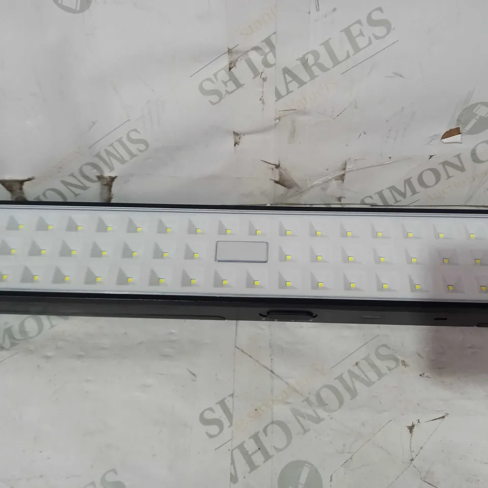 BELL+HOWELL LIGHT BAR