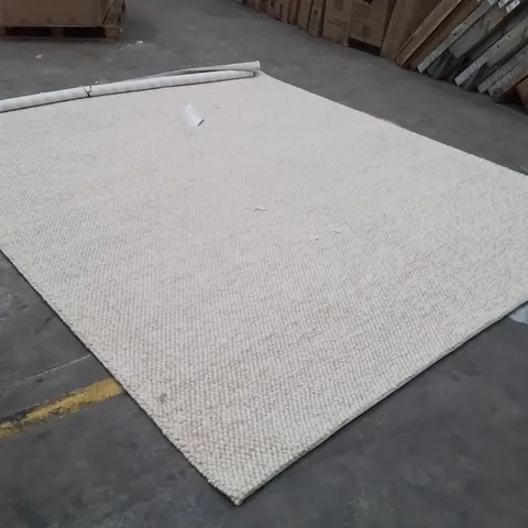 QUALITY DESIGNER AREA RUG - APPROXIMATELY 305X240CM