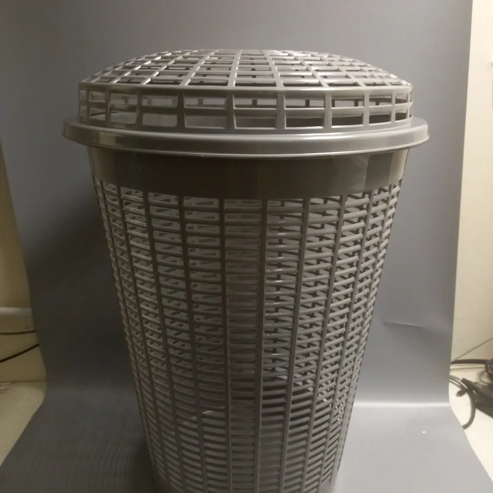 UNBRANDED GREY LAUNDRY BAG