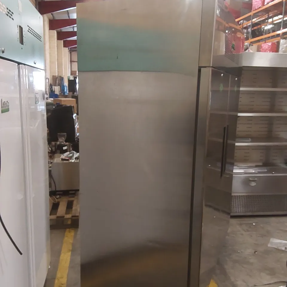 GENFROST GEN1400L COMMERCIAL 2 DOOR FREEZER