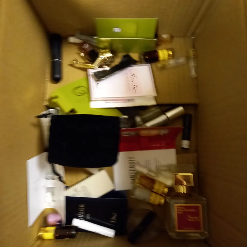 BOX OF APPROXIMATELY 15 OUD'S AND 1 BOTTLE OF BACCARAT ROUGE 540
