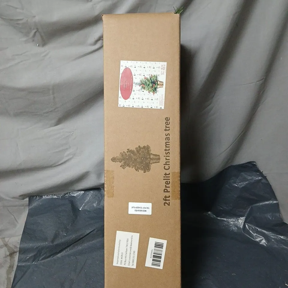 FESTIVE CHRISTMAS ORNAMENT BOXED