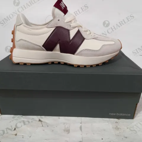 BOXED PAIR OF NEW BALANCE 327 SHOES IN CREAM/BROWN UK SIZE 6.5