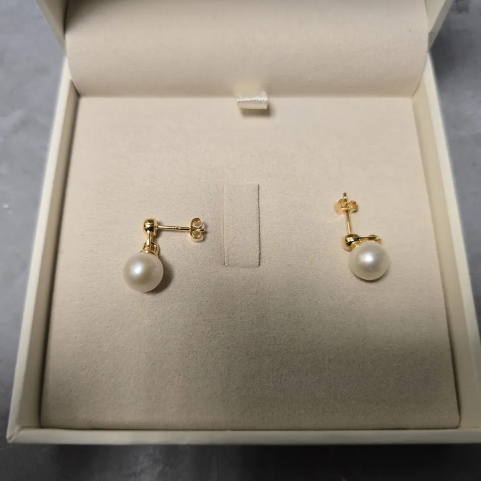 BOXED ASTLEY CLARKE PEARL EARRINGS 