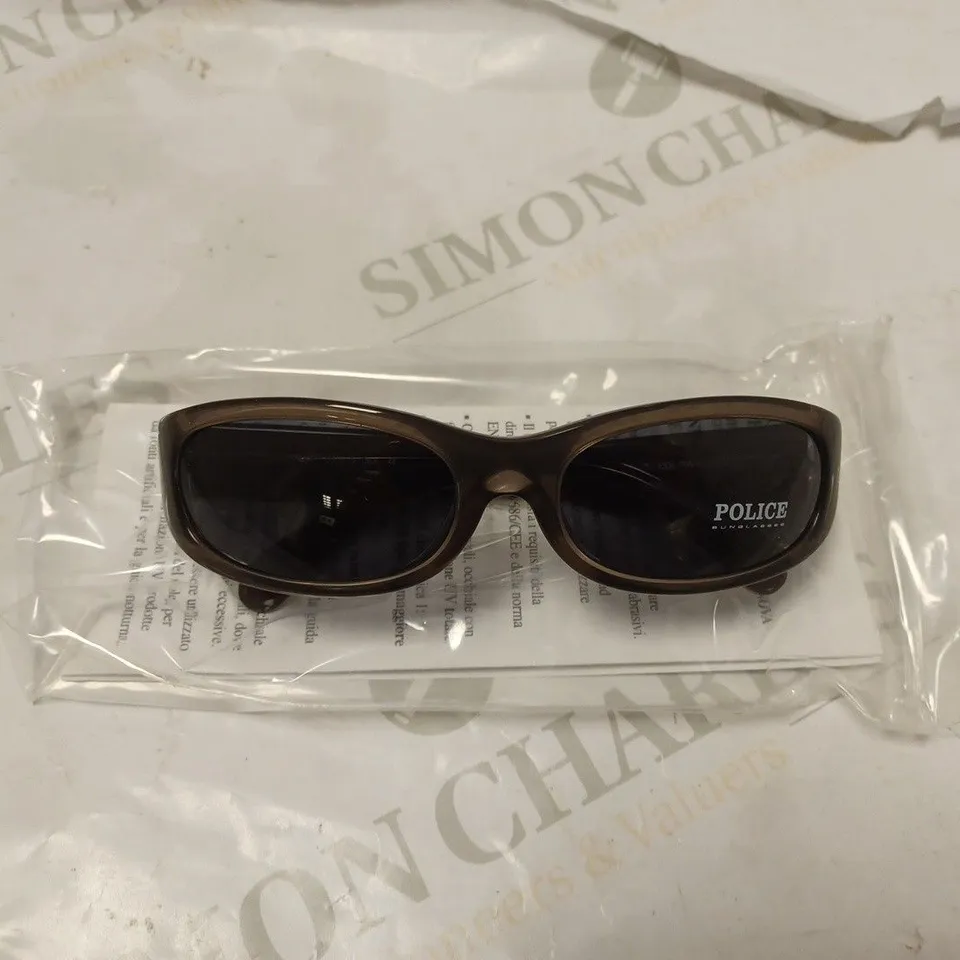 APPROXIMATELY 10 DIERRE POLICE SUNGLASSES - 51326M/0705
