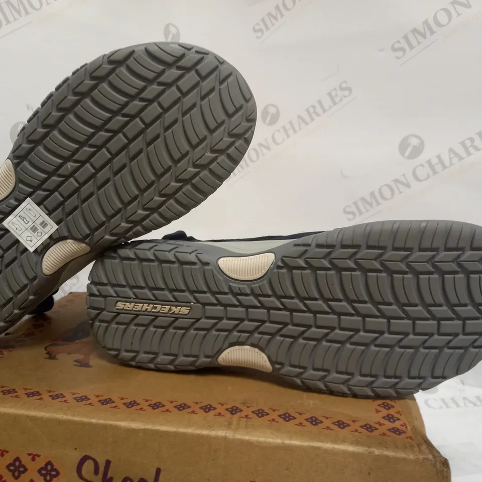 SKECHERS LOMELL EVERCHANGING FISHERMAN SANDAL NAVY UK 6
