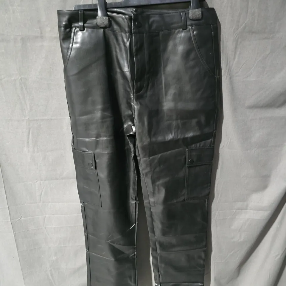 BOX OF APPROXIMATELY 25 CLOTHING ITEMS INCLUDING: GOLD DRESS, LEATHER LOOKING PANTS AND CARDIGAN