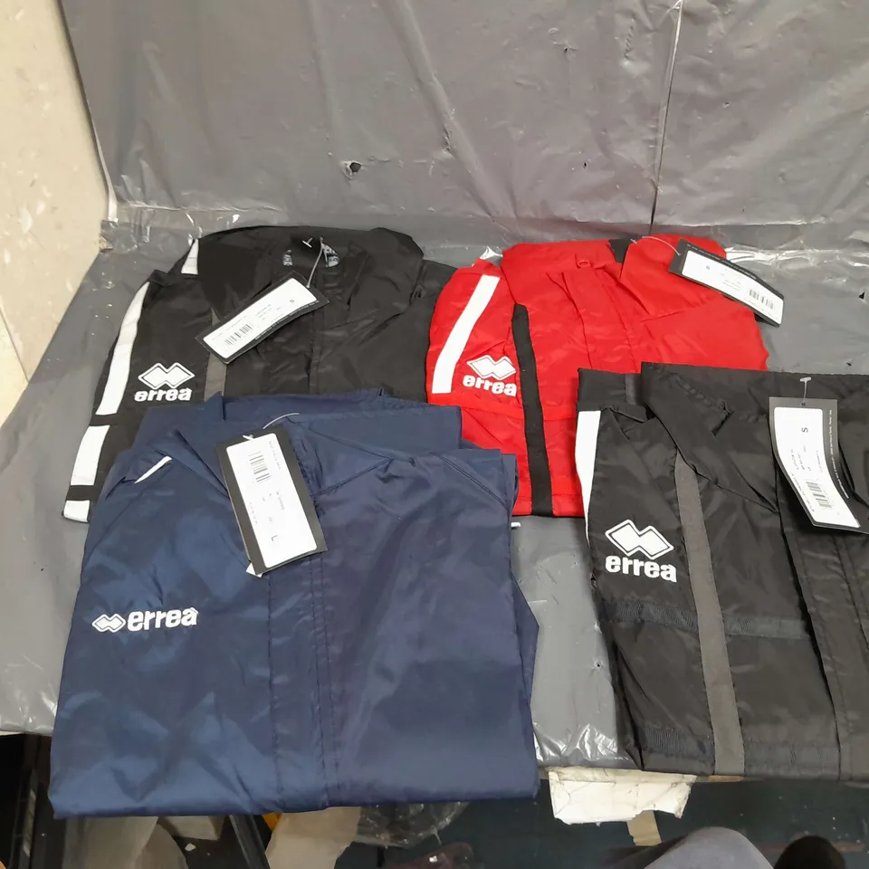 LOT OF APPROX 20 CLOTHING ITEMS , TO INCLUDE RAIN COAT , ERREA JACKET , ETC