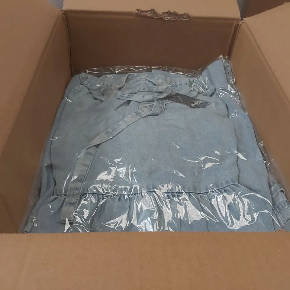 BOX CONTAINING APPROXIMATELY 14x BRAND NEW SIMPLY BE LIGHT WASH MAXI TENCIL DRESSES - SIZE 16