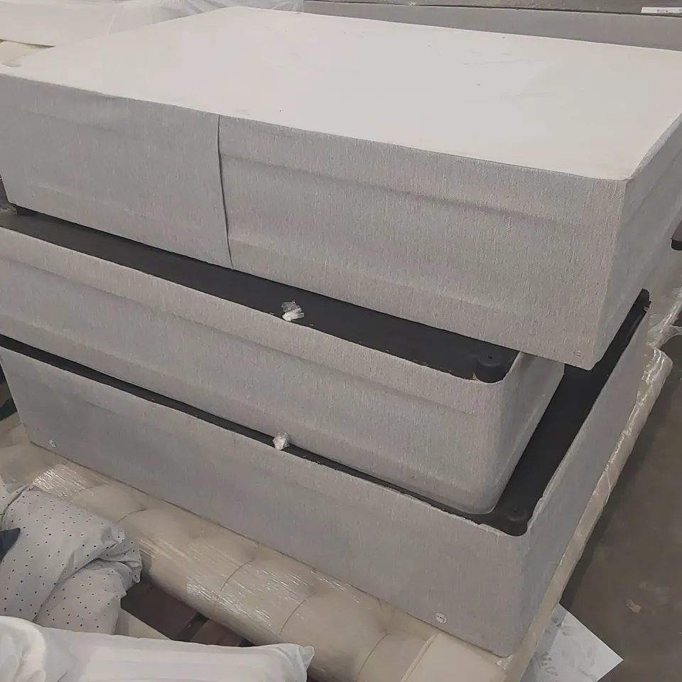 PALLET OF ASSORTED FURNITURE INCLUDING: DEVAN BASES, HEADBOARD ECT