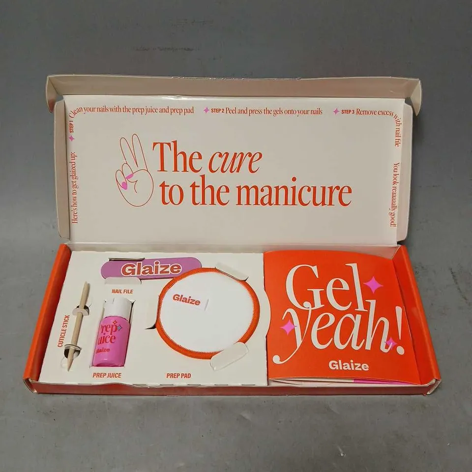 BOXED GLAIZE GEL MANICURE KIT