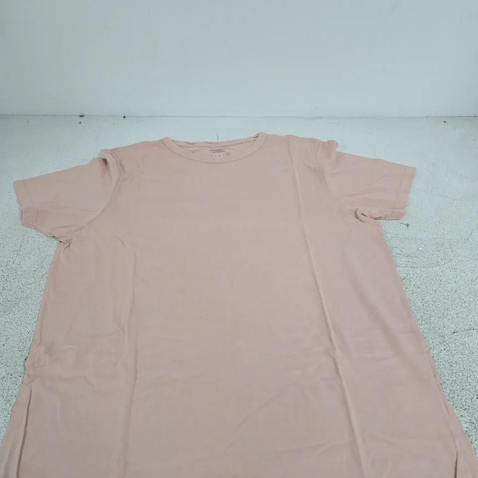 URBAN CUTFITTERS STANDARD FIT T-SHIRT – PINK, SIZE XL
