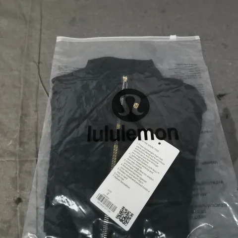 LULULEMON BLACK ZIP-UP JACKET – SIZE 2