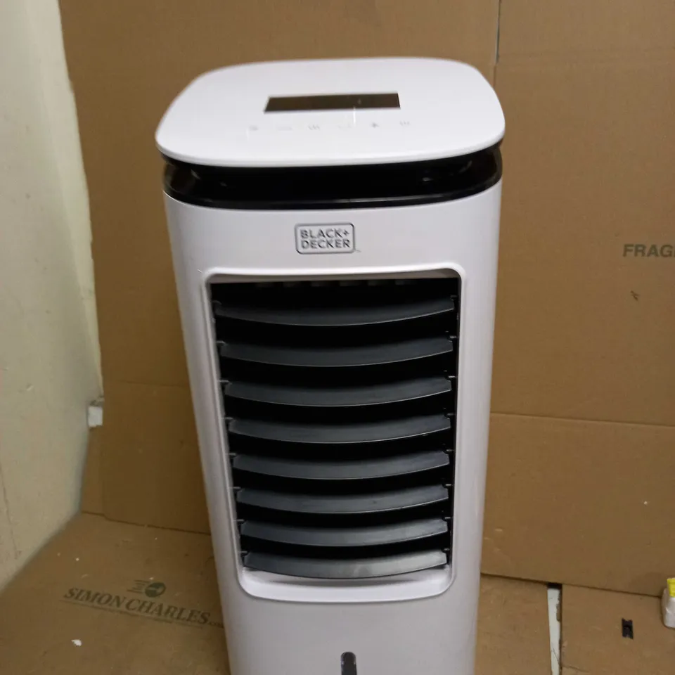 BLACK+DECKER 7 LITRE DIGITAL 2-IN-1 AIR COOLER