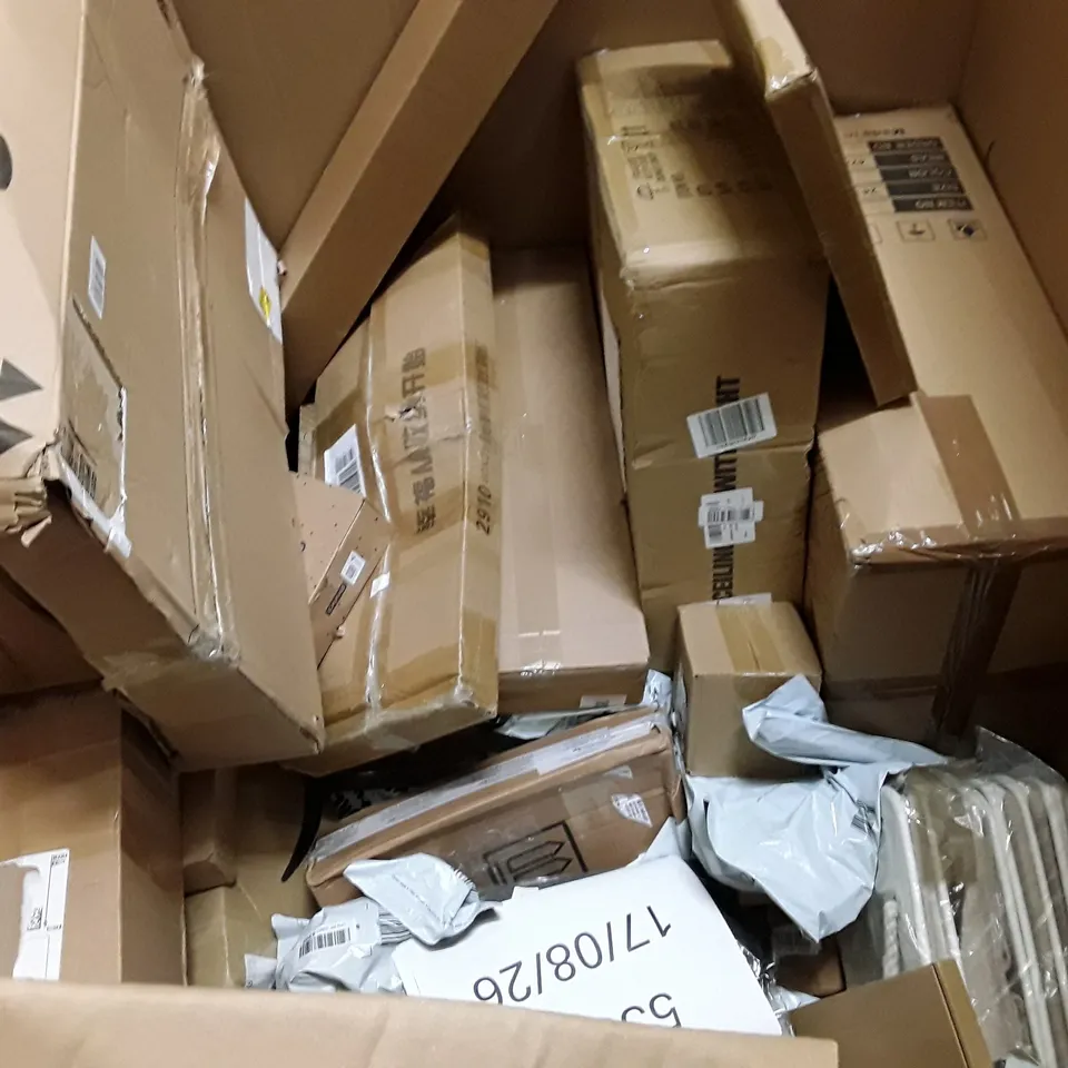PALLET CONTAINING ASSORTED HOUSEHOLD PRODUCTS INCLUDING AIR COOLER, TRAVEL FINS, 3 WHEEL SCOOTER & SEAT CUSHION