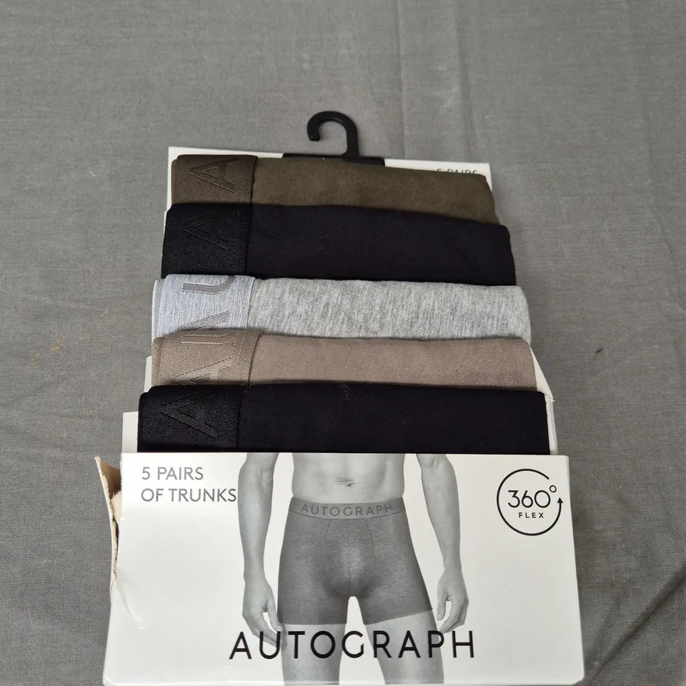 AUTOGRAPH TRUNKS - X5 PAIRS - SIZE M