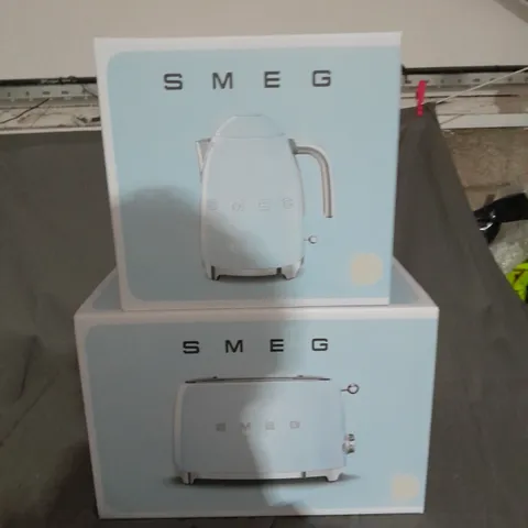 SMEG 50'S STYLE KETTLE AND 2 SLICE TOASTER, CREAM